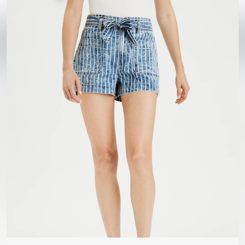 American Eagle Blue Denim Striped Tie Belt Shorts Highest Rise Stretch size 12